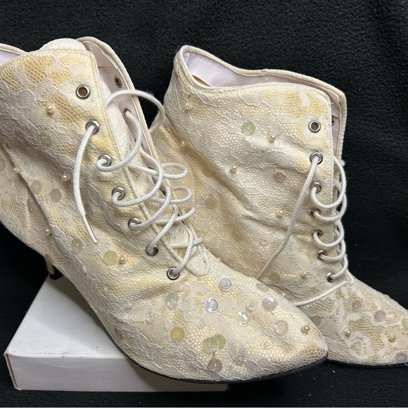 Vintage Aphrodite Heeled Bridal Boots with Lace custom hand beaded & sequined. - Picture 4 of 11